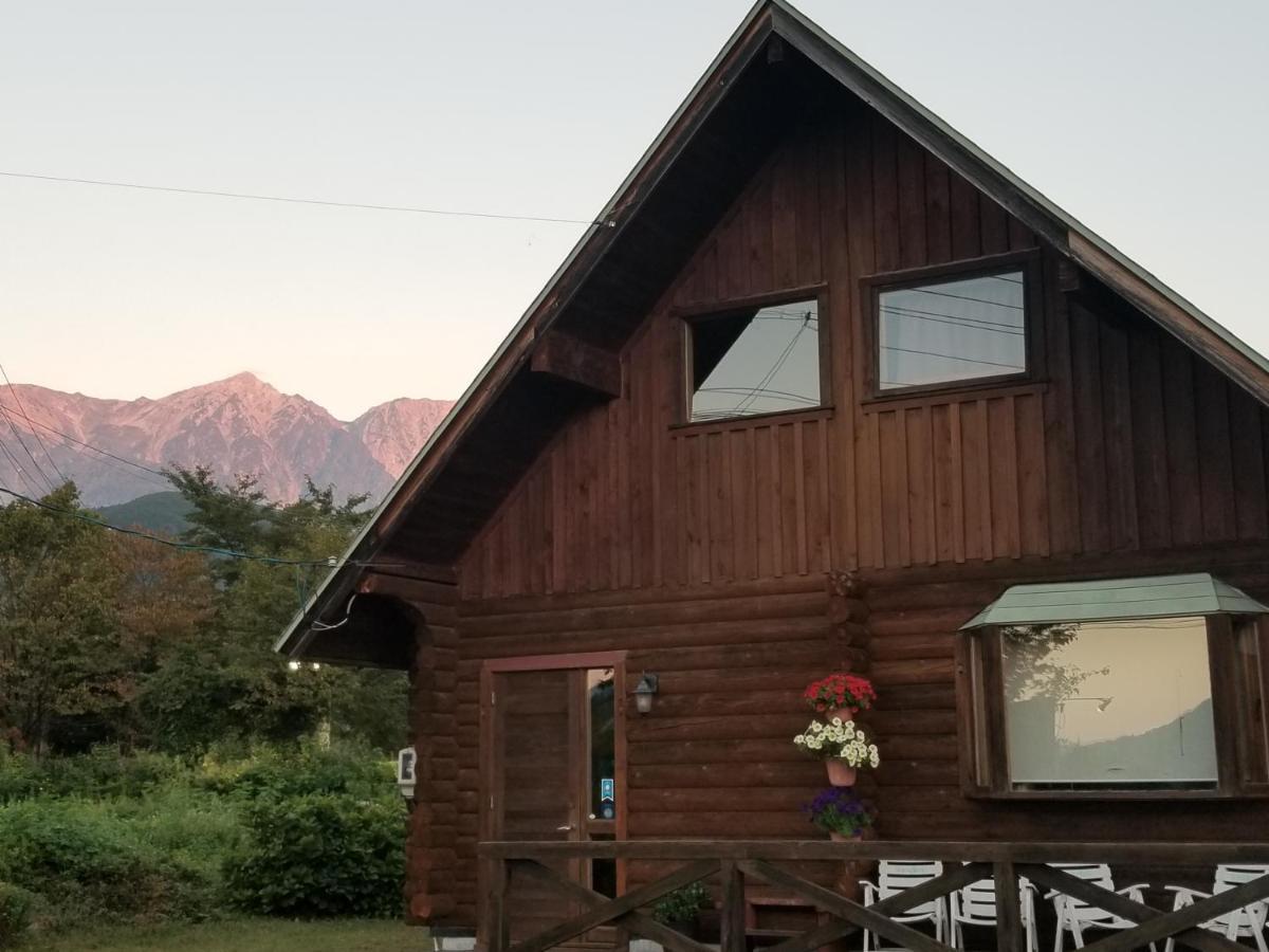 Log Cottage Villa Happo Hakuba Eksteriør billede