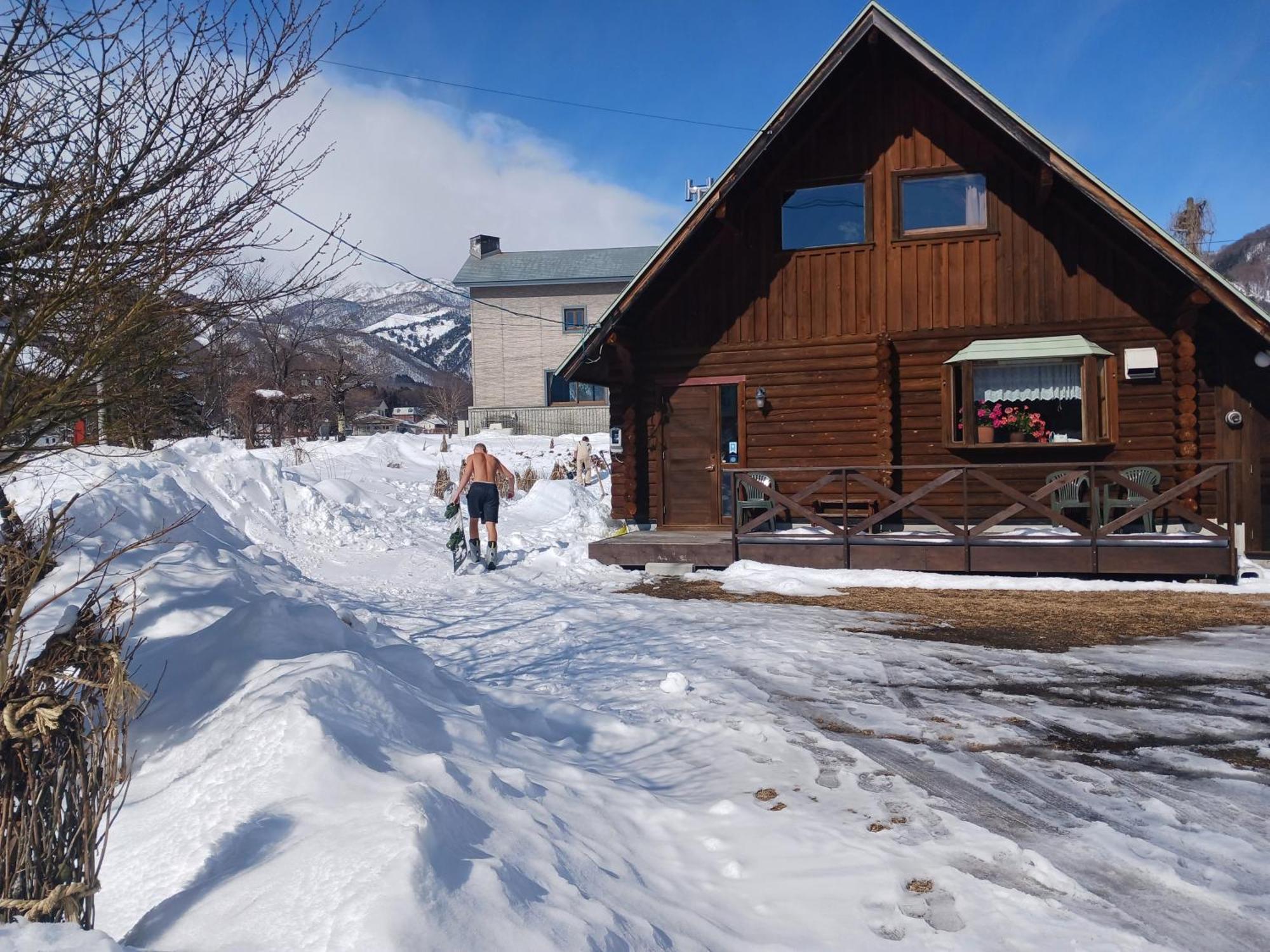 Log Cottage Villa Happo Hakuba Eksteriør billede
